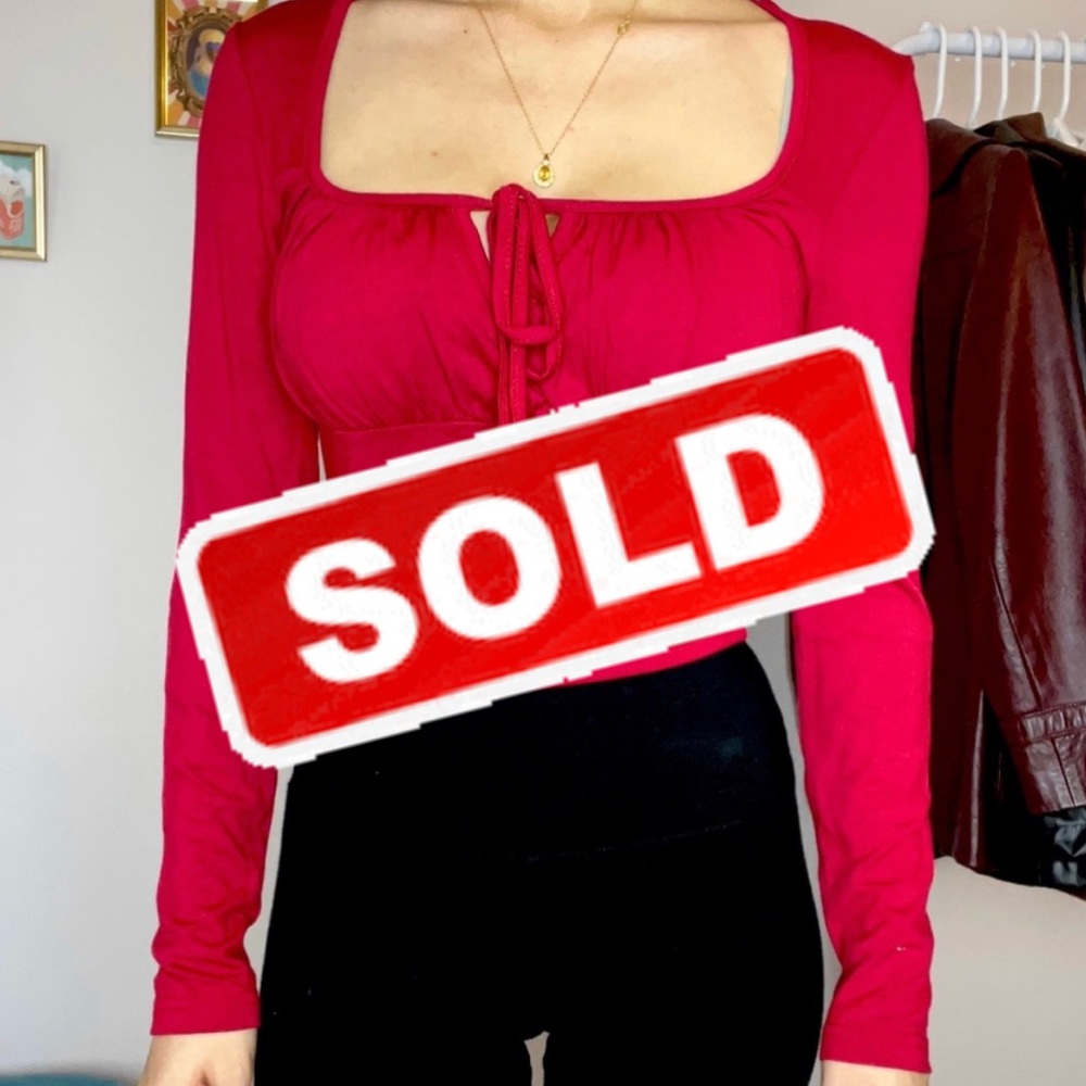 ‼️SOLD‼️SHEIN Ruched Red Top